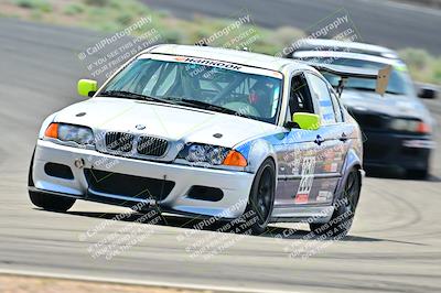 media/May-04-2025-Lucky Dog Racing (Sun) [[21629467aa]]/Turn 4 (10-1045am)/Front/
